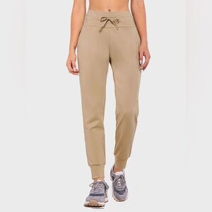 Baleaf Tan Jogger Pants - Petite